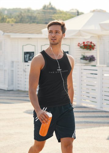 Trust the Universe minimál póló