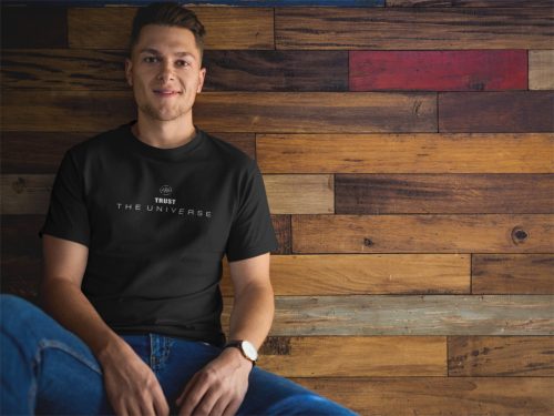 Trust the Universe minimál póló