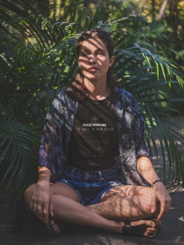 Overthinking is my cardio póló