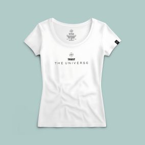 Trust the Universe minimál póló