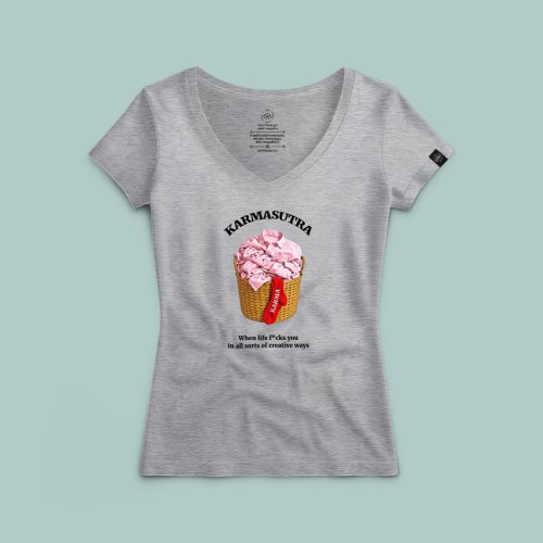 Karmasutra a szennyesben is póló