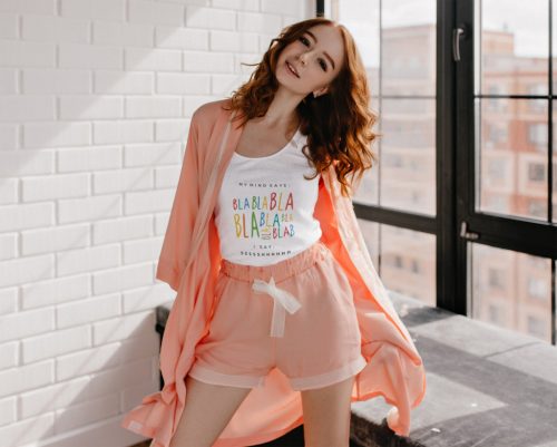 My mind says: Blah blah póló