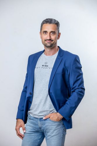 Be real, not perfect minimál póló