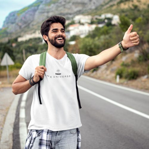 Trust the Universe minimál póló