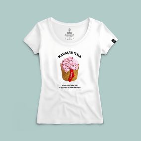 Karmasutra a szennyesben is póló