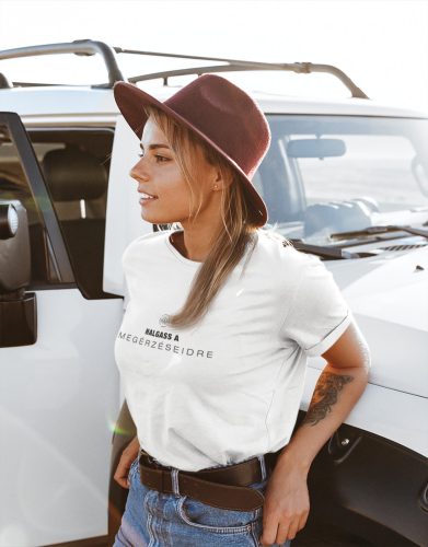 Hallgass a megérzéseidre póló